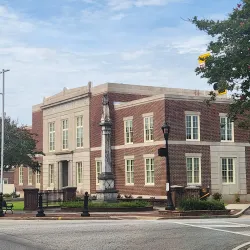 Coffee County Courthouse - Douglas