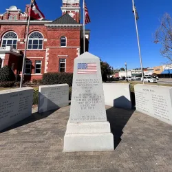 Monroe County Courthouse - Forsyth