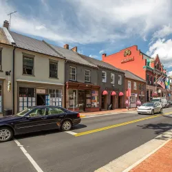 Historic Downtown Leesburg - Leesburg