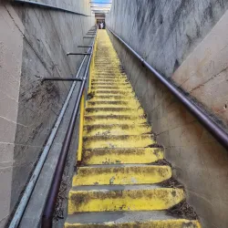 Diamond Head State Monument - Honolulu