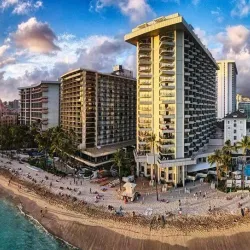 Waikiki Beach - Honolulu