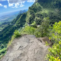Pali Puka Trail - Kaneohe