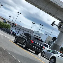 Waimalu Shopping Center - Pearl City