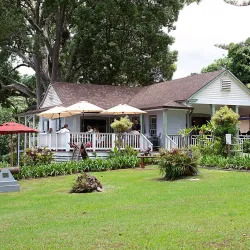 Maui Wine at Ulupalakua Ranch - Pukalani