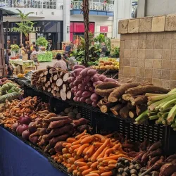 Queen Kaahumanu Center - Wailuku