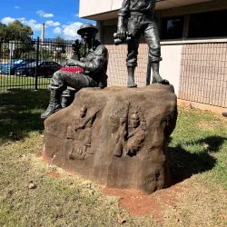 Waipahu Public Library - Waipahu