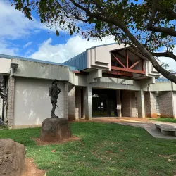 Waipahu Public Library - Waipahu