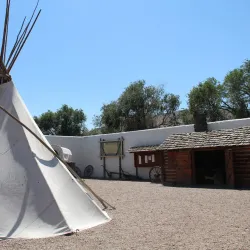 Fort Hall Replica - Blackfoot