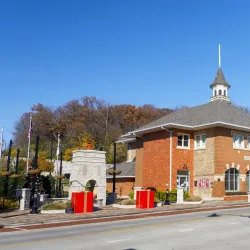 Algonquin Historic Village - Algonquin