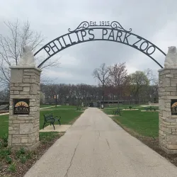 Phillips Park Zoo - Aurora