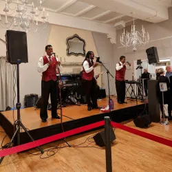 Dole Mansion - Crystal Lake