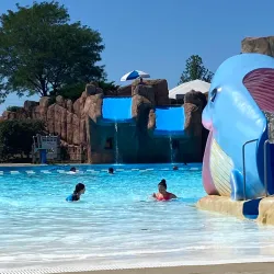 Deerfield Family Aquatic Center - Deerfield