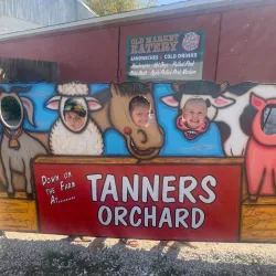 Tanner's Orchard - Des Plaines