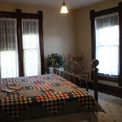 Ronald Reagan Boyhood Home - Dixon