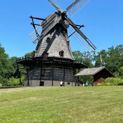 Fabyan Forest Preserve and Japanese Garden - Geneva