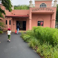 Pirate's Cove Children's Theme Park - Hoffman Estates