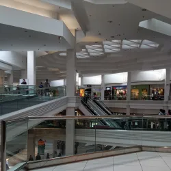 Woodfield Mall (nearby in Schaumburg) - Hoffman Estates