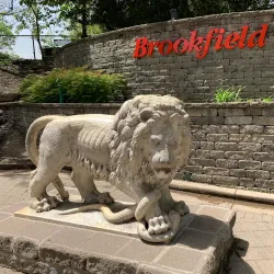 Brookfield Zoo (nearby) - La Grange Park