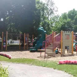 Lansing Community Center - Lansing