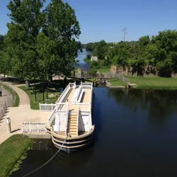 Illinois & Michigan Canal National Heritage Area - Lemont