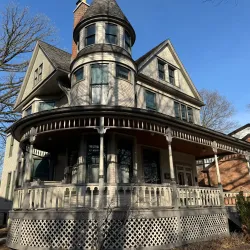 Ernest Hemingway Birthplace Museum - Oak Park