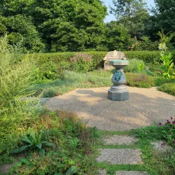 Luthy Botanical Garden - Peoria