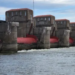 Lock and Dam No. 15 - Rock Island