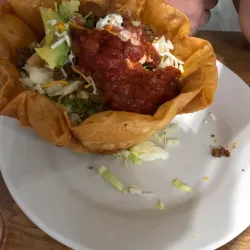 Local Dining and Shops - Spring Valley