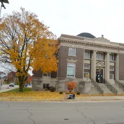 Streator Public Library - Streator