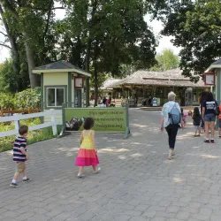 Cosley Zoo - Wheaton