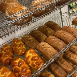 Avon Farmers Market - Avon