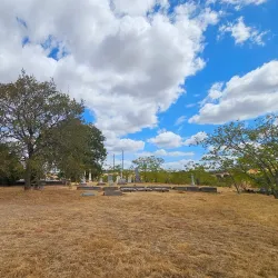 Historic Old Clarksville Cemetery - Clarksville