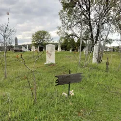Historic Old Clarksville Cemetery - Clarksville