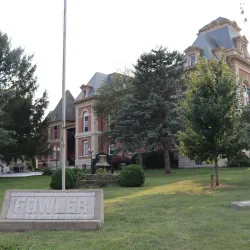 Benton County Courthouse - Fowler