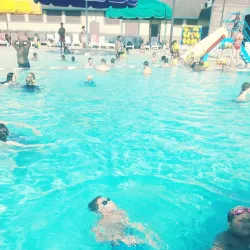 Kokomo Beach Family Aquatic Center - Kokomo