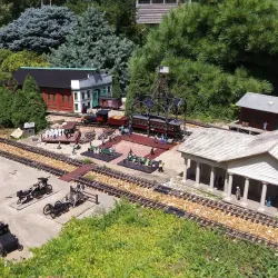 Taltree Arboretum & Gardens - Valparaiso