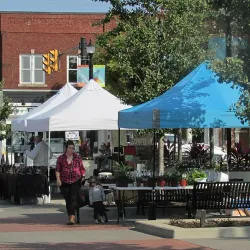Valparaiso Farmers Market - Valparaiso