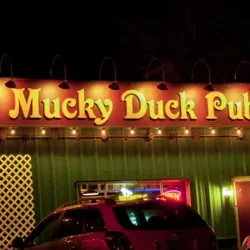 The Mucky Duck Pub & Eatery - Ames