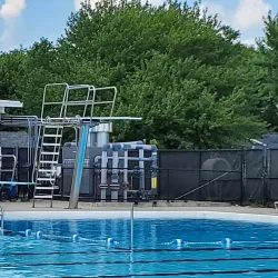 Clear Lake Aquatic Center - Clear Lake