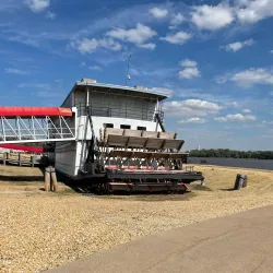 Clinton Area Showboat Theatre - Clinton