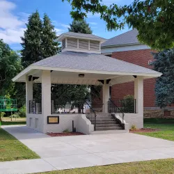 Clinton Farmers Market - Clinton