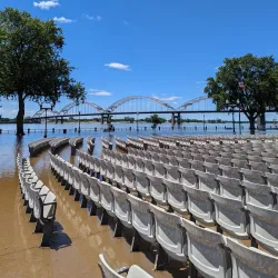 LeClaire Park - Davenport