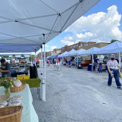 Decorah Farmers Market - Decorah