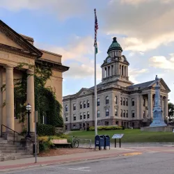 Decorah Public Library - Decorah