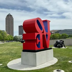 Pappajohn Sculpture Park - Des Moines