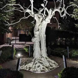 Pappajohn Sculpture Park - Des Moines