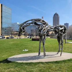 Pappajohn Sculpture Park - Des Moines