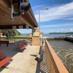 Lock and Dam No. 11 - Dubuque