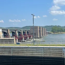 Lock and Dam No. 11 - Dubuque