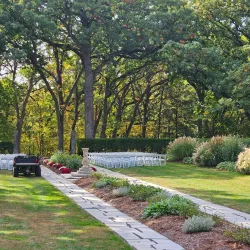 Salisbury House & Gardens - Urbandale